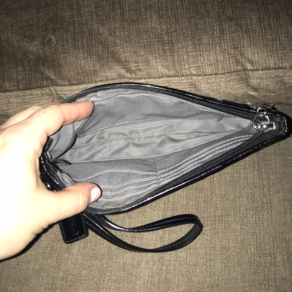 Coach wristlet - Picture 2 of 2